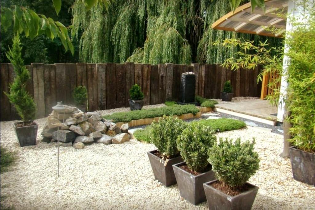 Gite Et Chambre D'Hote Gussignies Esterno foto